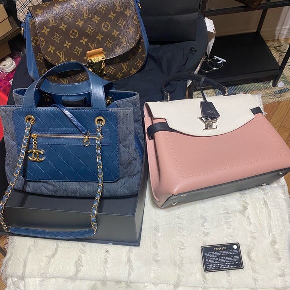 Chanel  tote denim satchels chain 2way strap is not removable - Picture 8 of 14